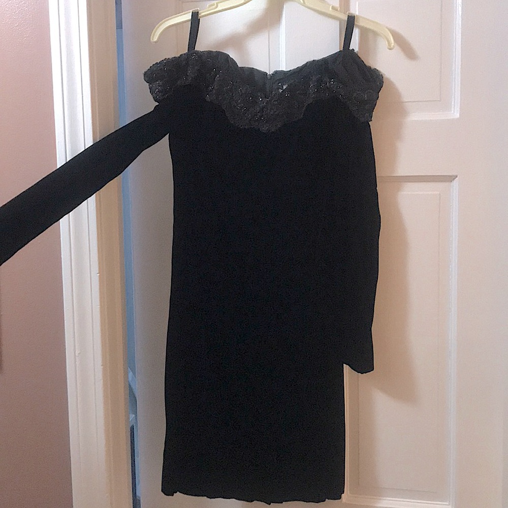 VELVET COCKTAIL DRESS
